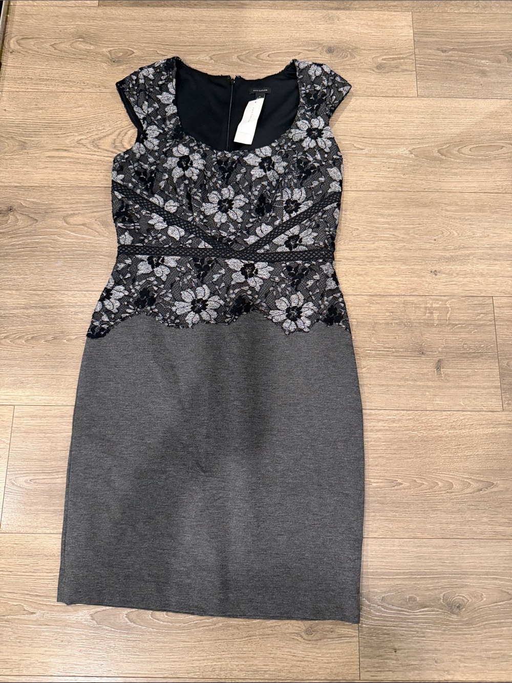 Ann Taylor Gray Floral Lace Sheath Midi Dress